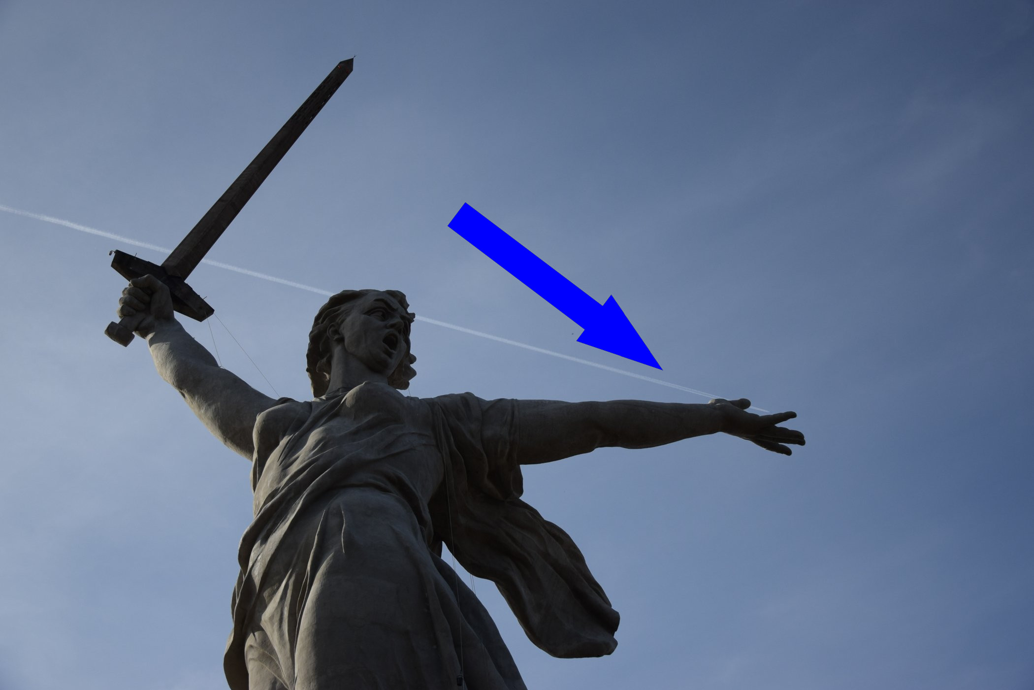 Волгоградская Родина-мать: инженерные чудеса и мировые аналоги