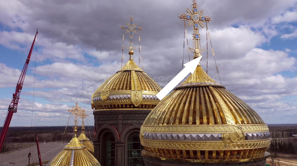 Золотые купола из углеволокна